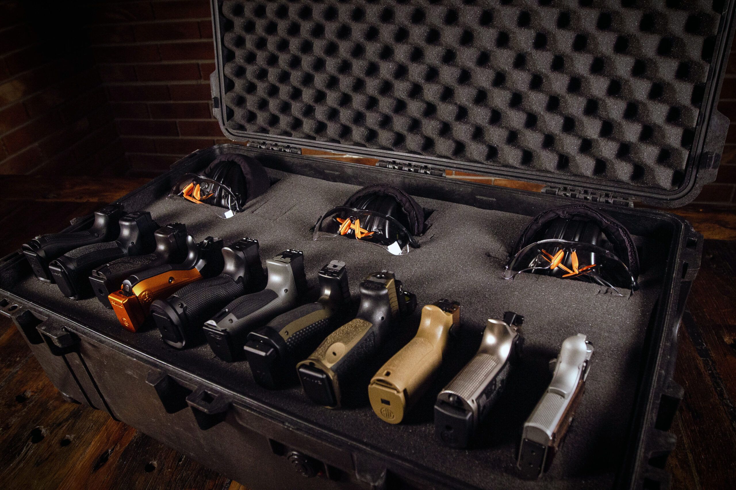 Faustfeuerwaffen im Waffenkoffer