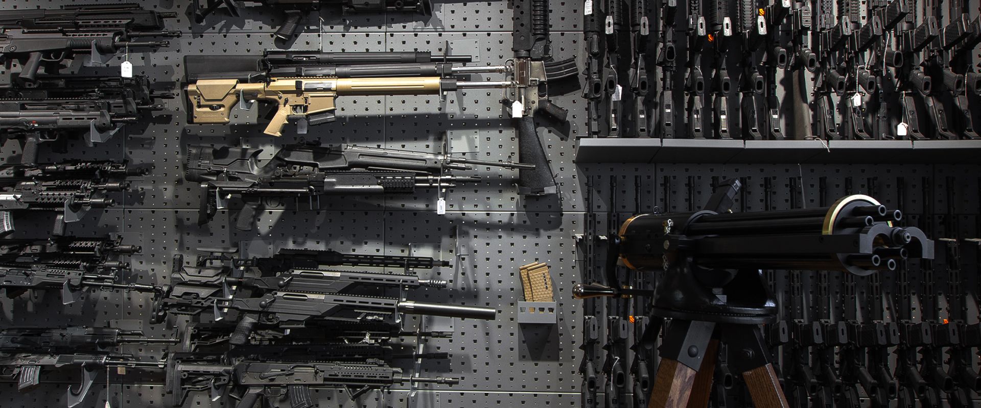 Austria Arms Header HOME HERO