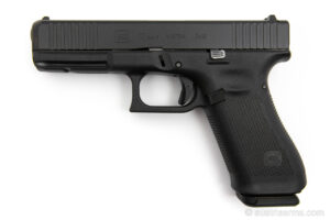 Glock 17 Gen5, neuwertige Gebrauchtwaffe9 x 19 mm