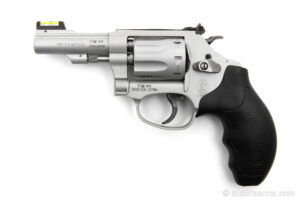 Smith & Wesson Mod. 317 Airweight, neuwertige Gebrauchtwaffe, .22 LR