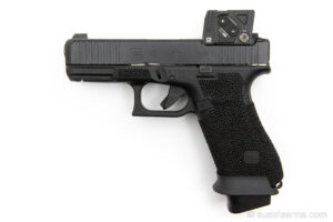 Glock 45 Custom mit Aimpoint COA, neuwertige Gebrauchtwaffe, 9 x 19 mm