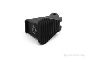 Corvus Defensio vergrößeter Magazinshalter