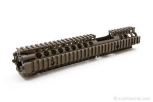 Daniel Defense Handguard RIS II M4A1 FSP Rail RTL Assembly - FDE 14,5"