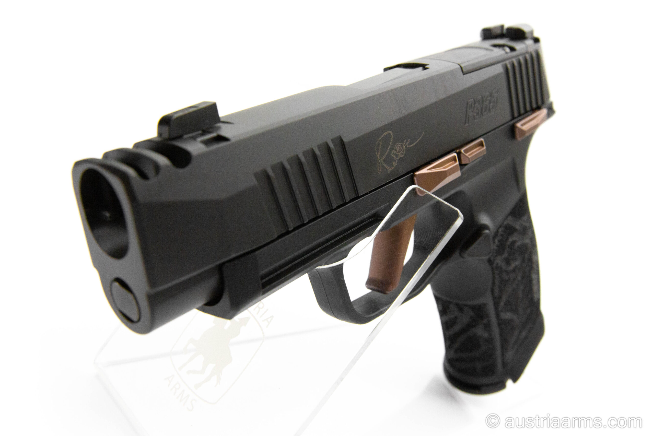 Sig Sauer P Rose xmm